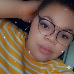 Meet your Posher, Dejah